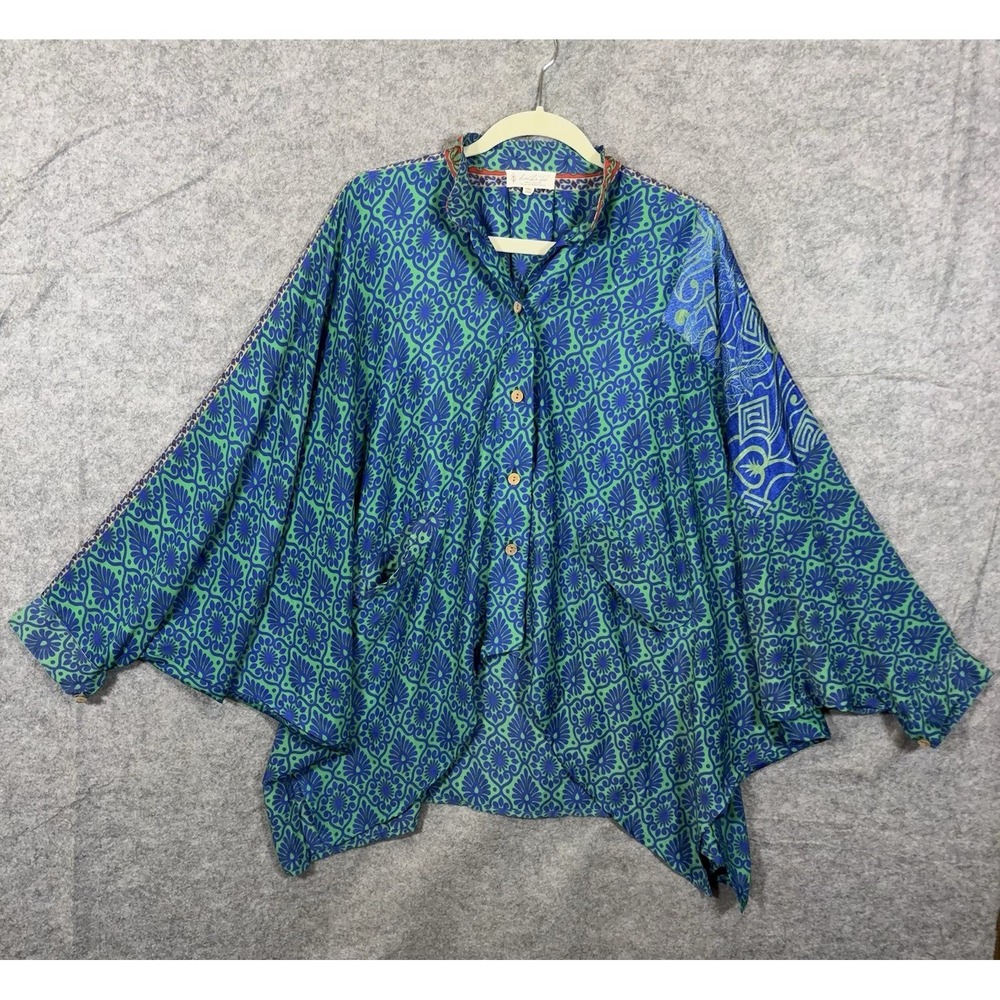 Kantha Bae Silk Cape Tunic Womens Free Size Blue Medallion Pockets Handmade